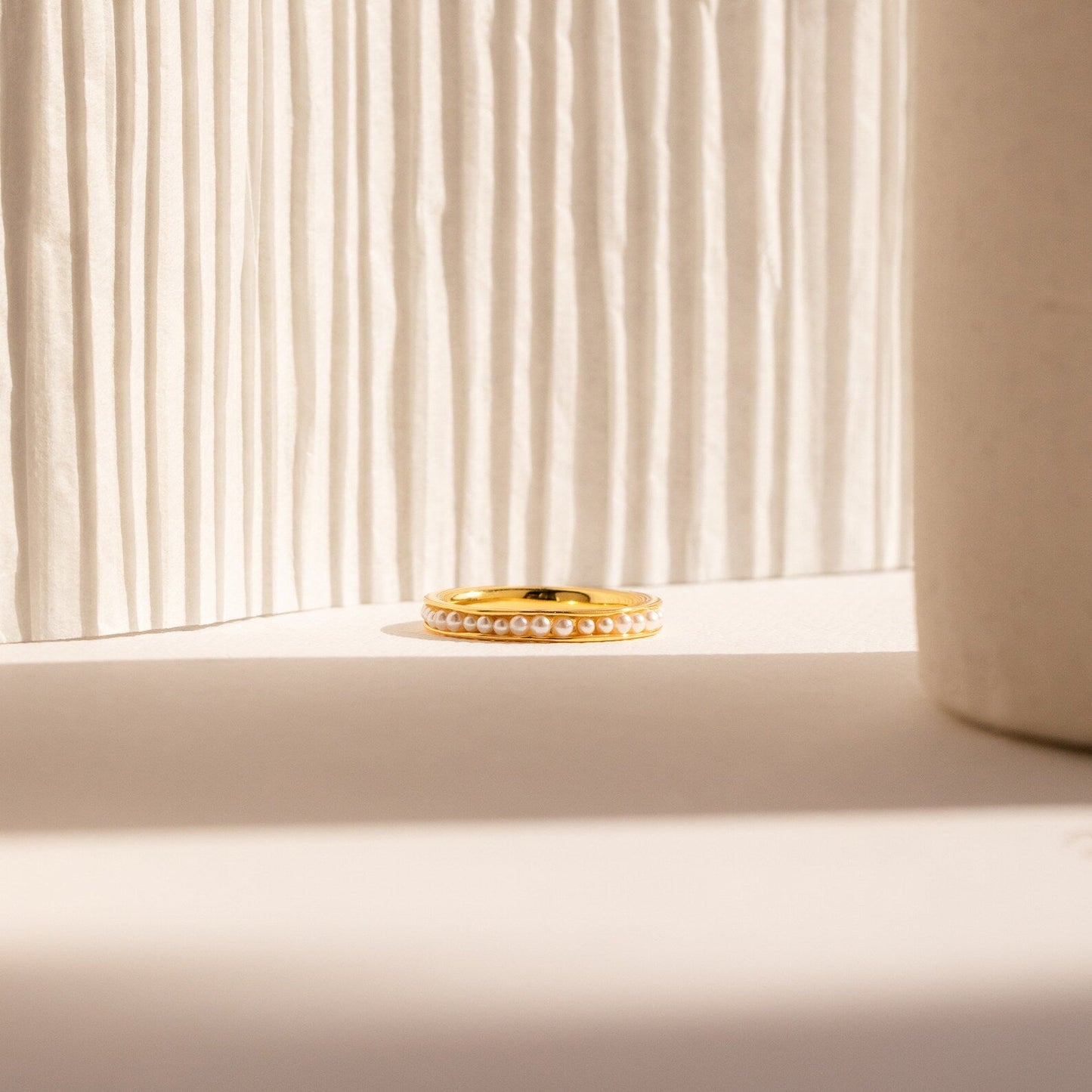 Alicia Pearl Inlay Band