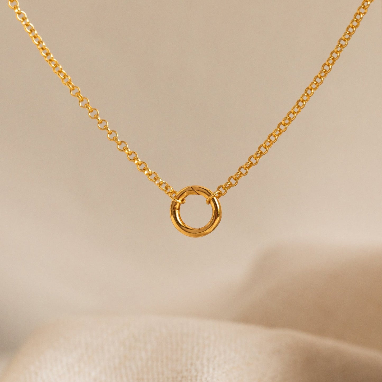 Rolo Circle Charm Necklace