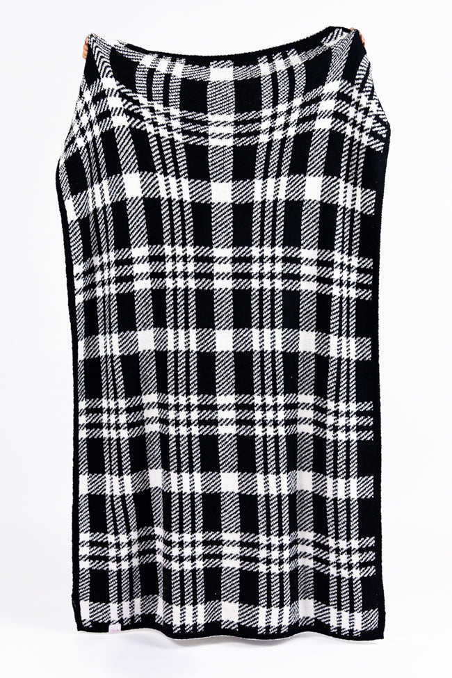 Make Me Believe Black And White Plaid Blanket DOORBUSTER