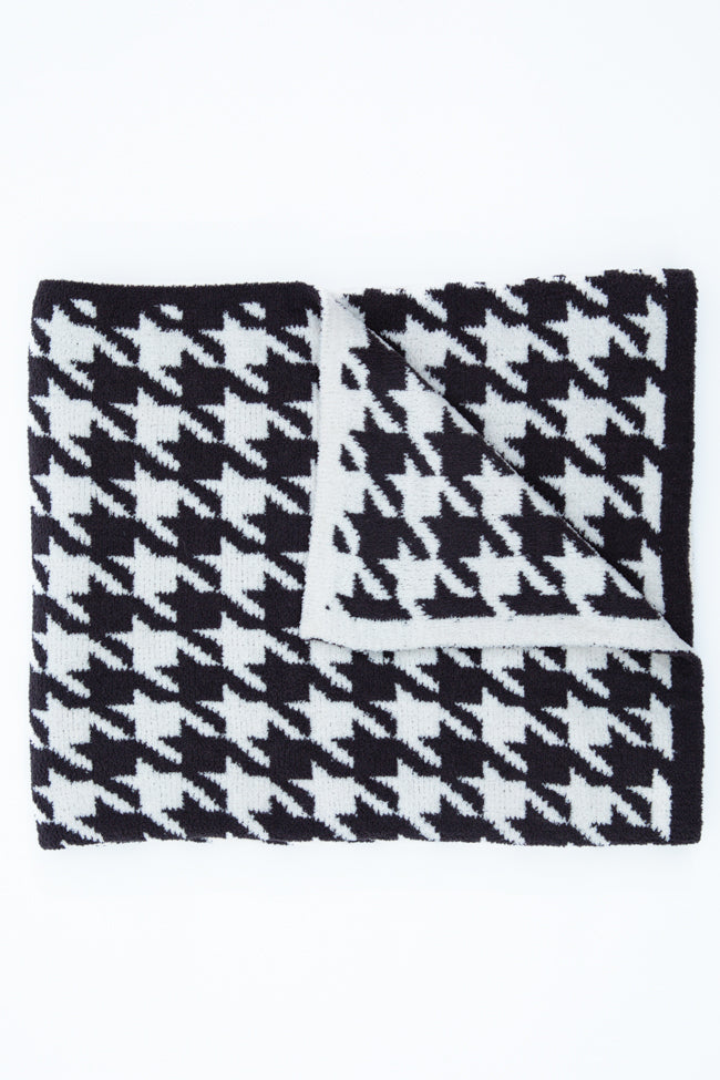 Make Me Believe Black Houndstooth Blanket DOORBUSTER