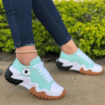 Eyelet Lace-up Contrast Paneled Muffin Sneakers