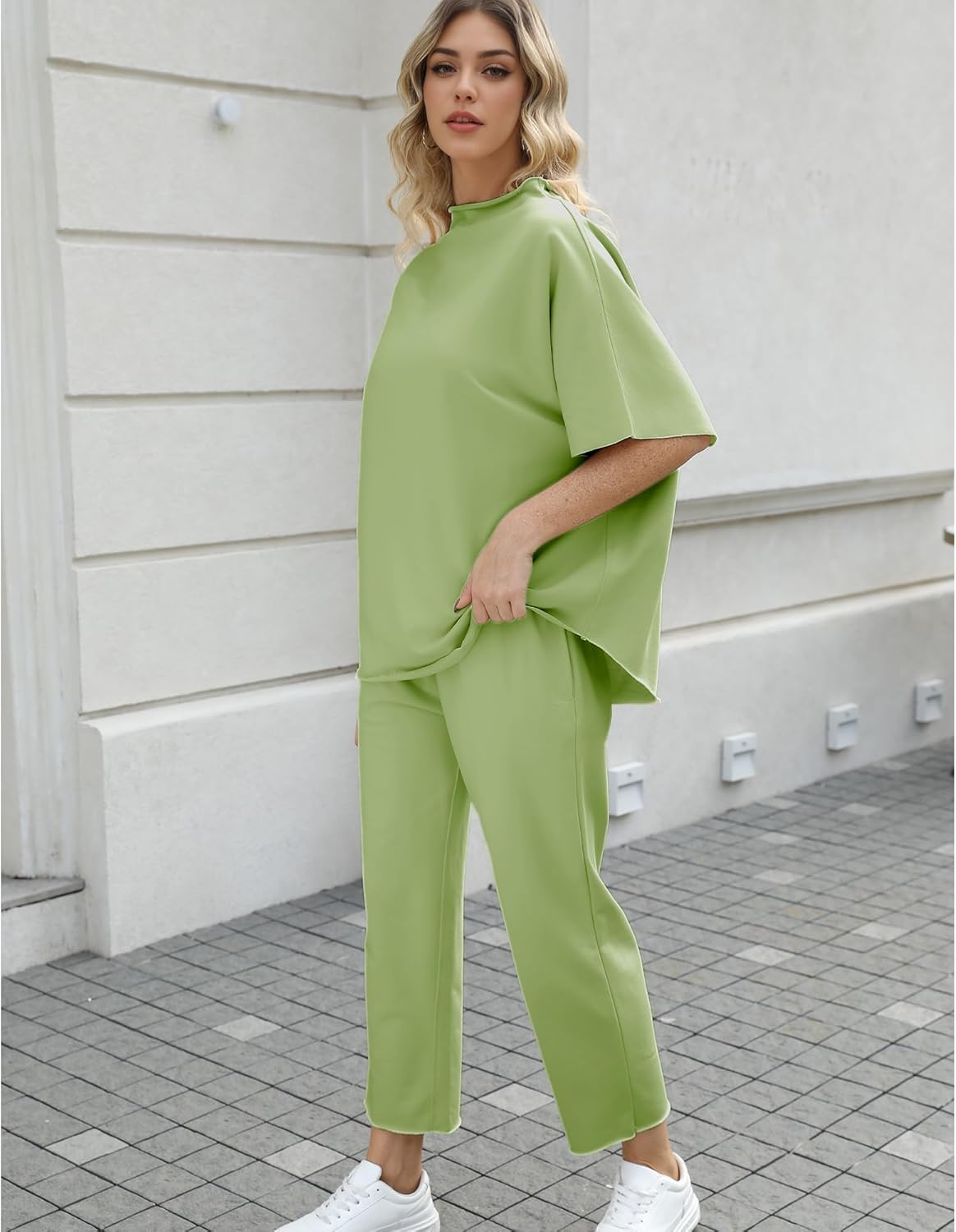 Women's 2-Piece Lounge Set – 3/4 Batwing Sleeve Capelet Top & Wide-Leg Pants