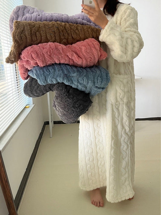 A Warm Gift Winter Coral Velvet Home Clothes