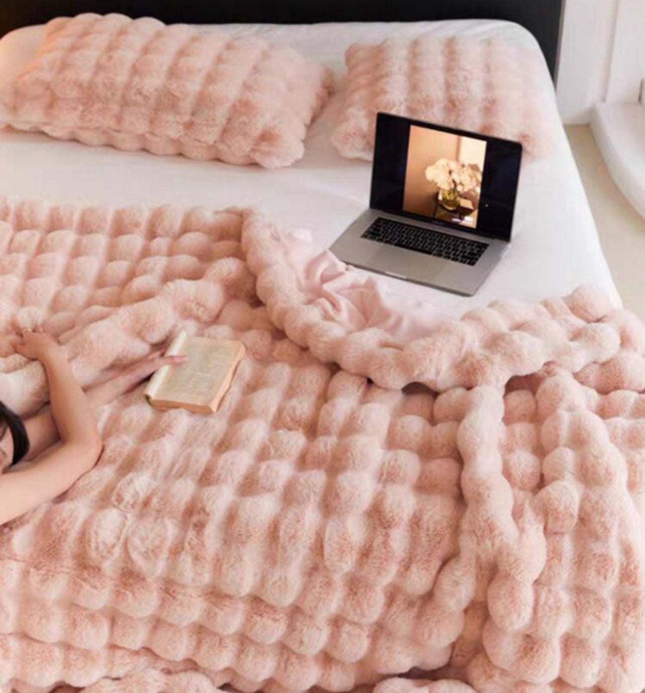 Super Soft Plush Blanket Cover