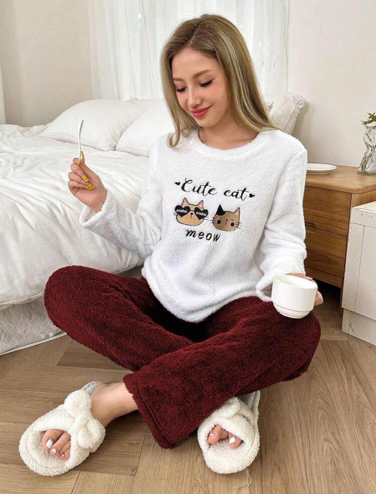 Cute Cat Meow Flannel Pajama Set