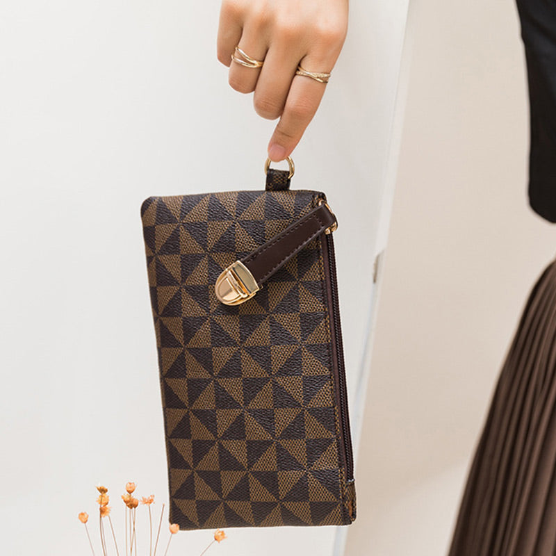 2026 Fashionable Large-Capacity Shoulder Bag